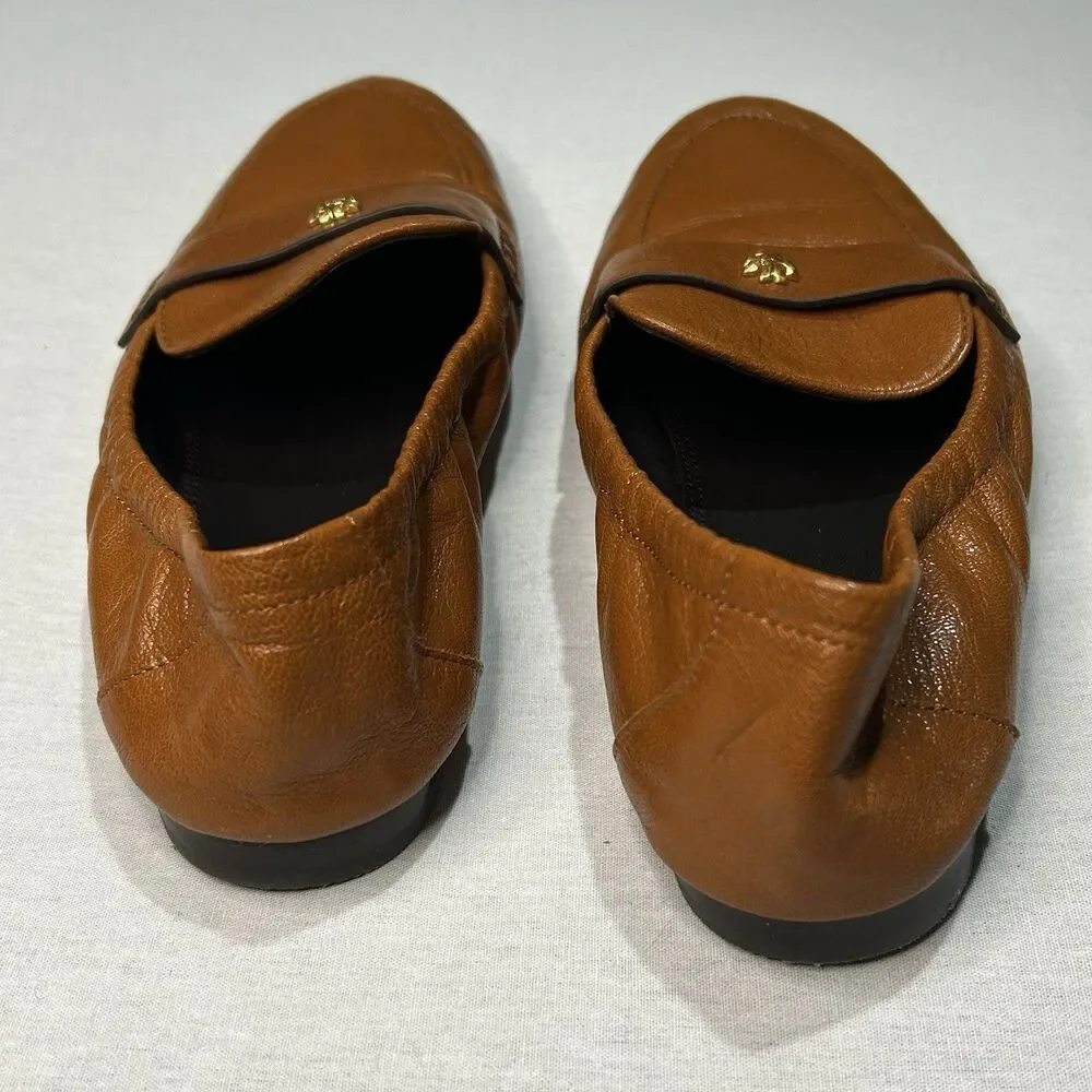 Tory Burch Ballet Loafers Size 7 In Bourbon Leather with A Brushed Gold Logo